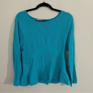 Bar 3 Women’s Round Neck Long Sleeve Vertical Ribbed Top XL